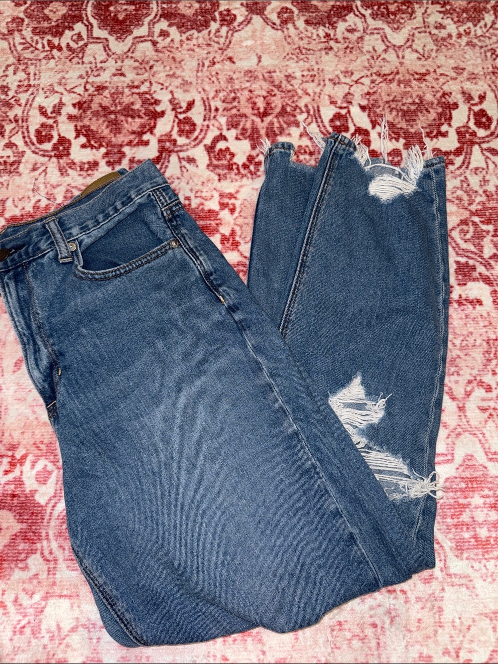 American Eagle Outfitters Blue Distressed mom Jeans